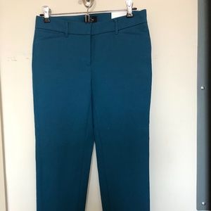 NWT, White House Black Market - Slim Ankle Pant